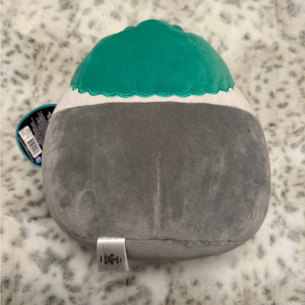Barrel Squishmallows - Picture 2 of 2